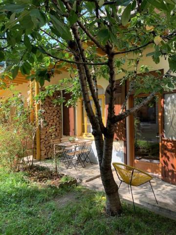 Charmant Appartement Sur Cour, Le Cerisier Баньєр-де-Бігорр Екстер'єр фото